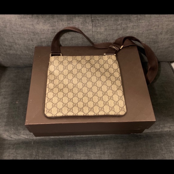 Authentic Gucci bags - Picture 2 of 4